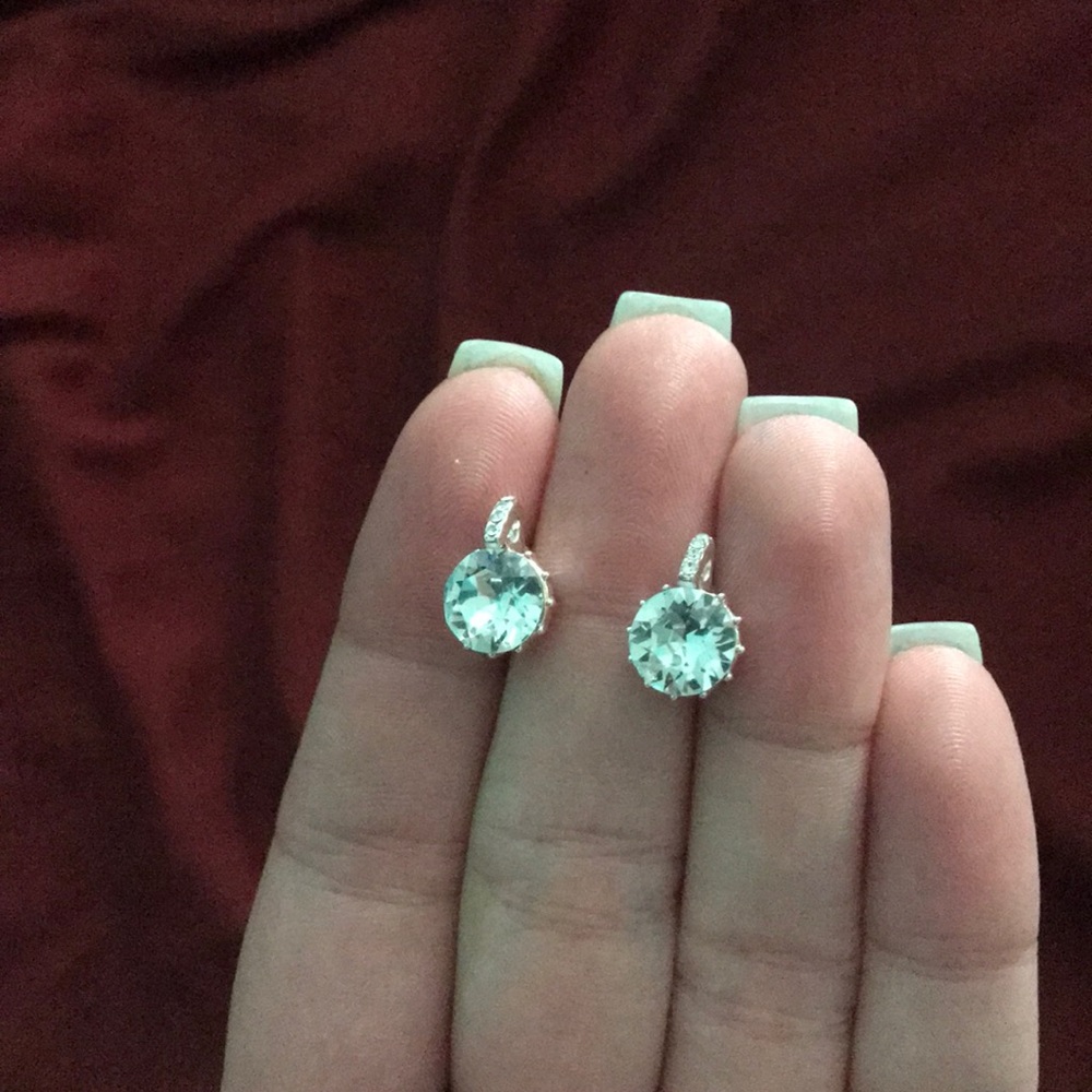 Matching earrings to the cubic diamond necklace